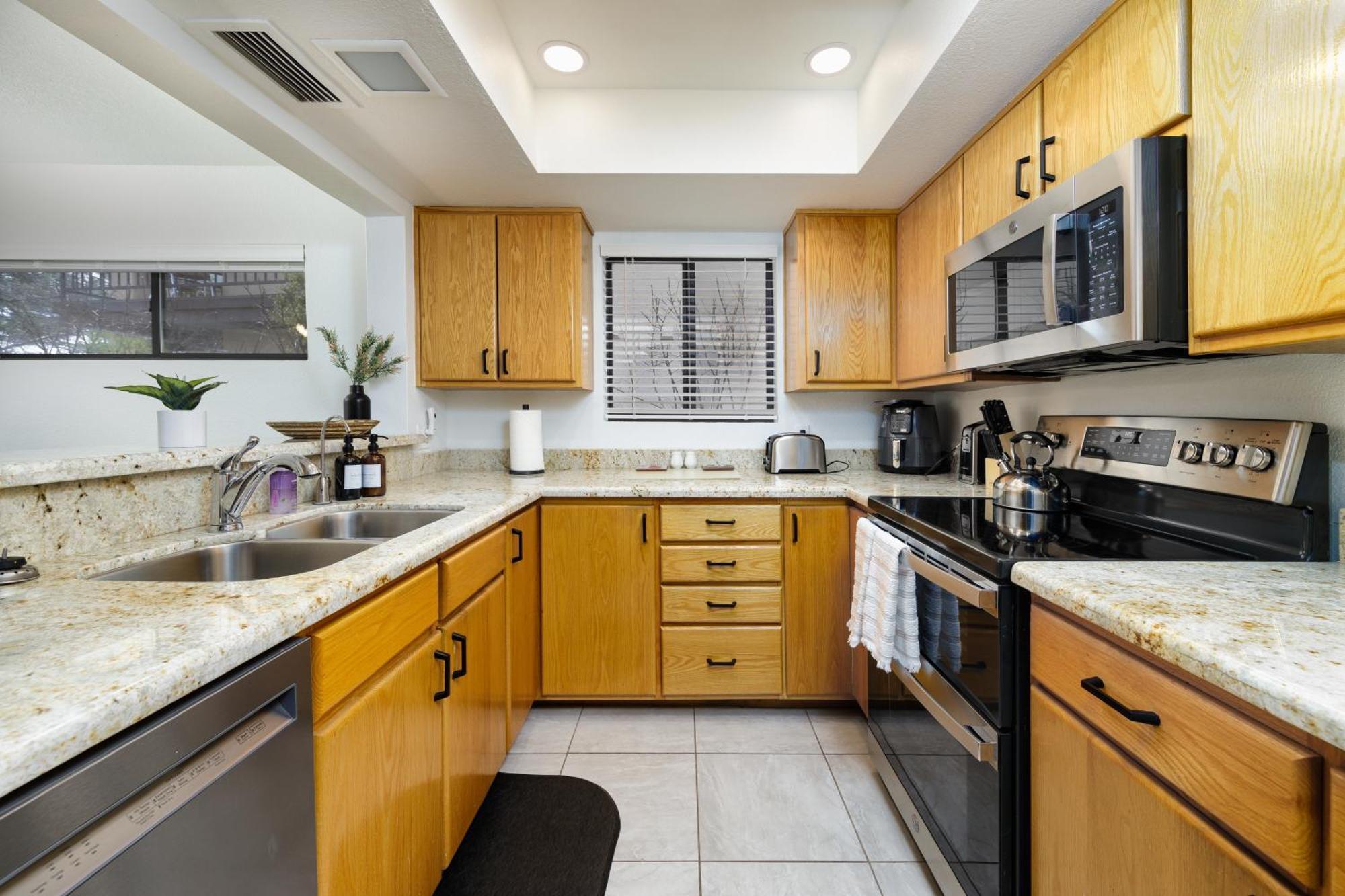 Stylish Townhome On Golf Course Red Rock View Sedona Exterior photo