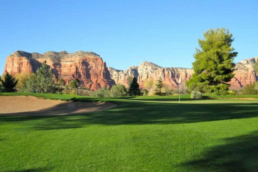 Stylish Townhome On Golf Course Red Rock View Sedona Exterior photo